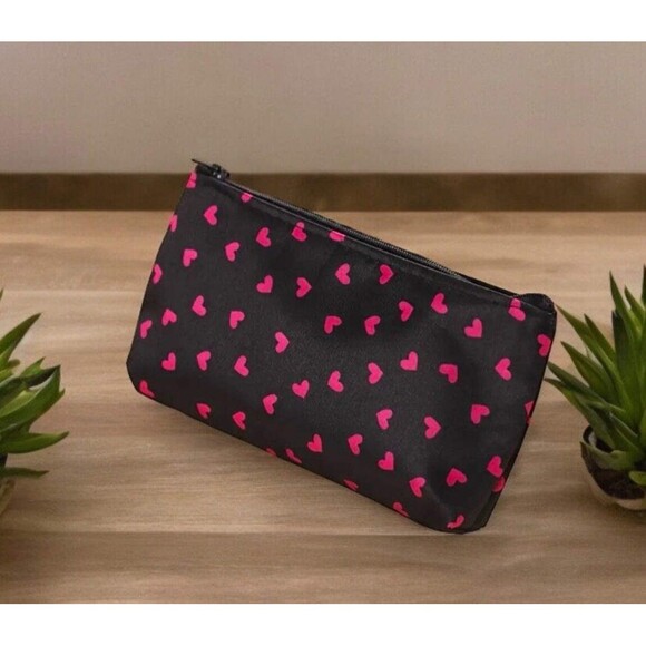 Small Hearts Zipper Makeup Bag Available in Pink or Black - Picture 2 of 2